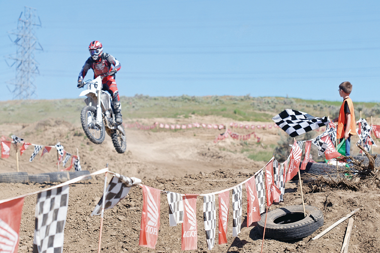 Thunder Ridge Raceway Nz 2nd event at Thunder Ridge hampered by low attendance, injury ...
