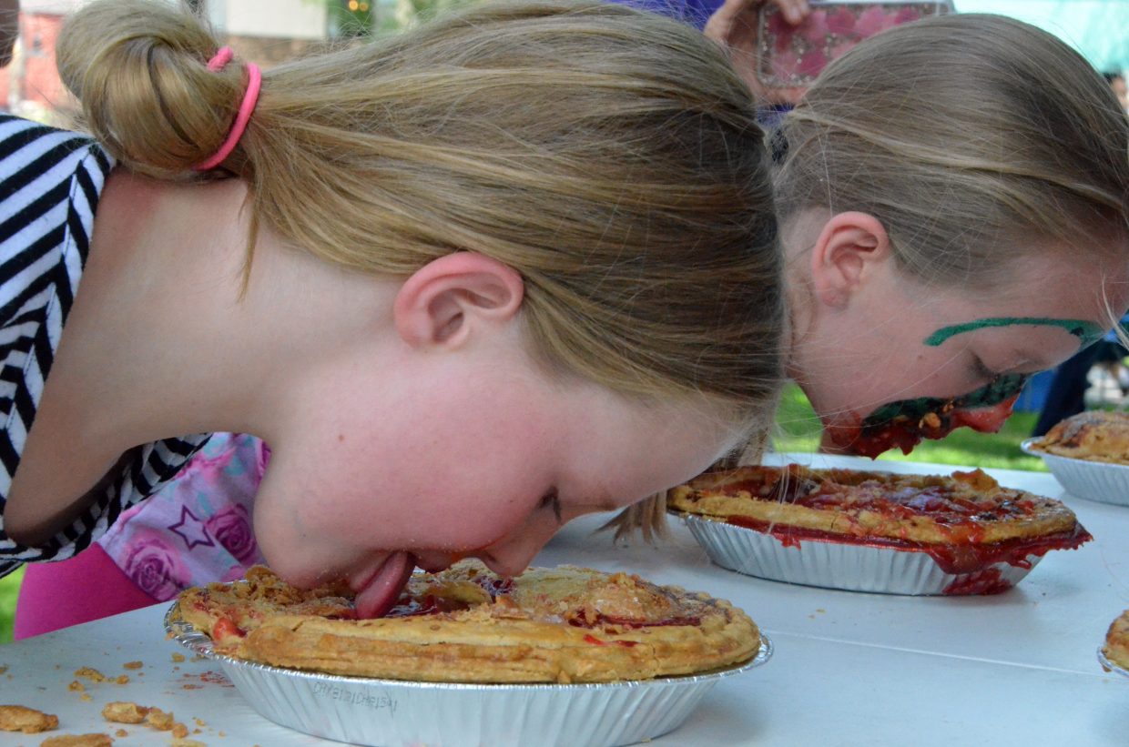 Good taste Craig contestants conquer crust in pie eating, baking