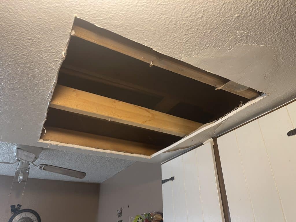 Tenants at Frontier Apartments go without heat while reporting a host