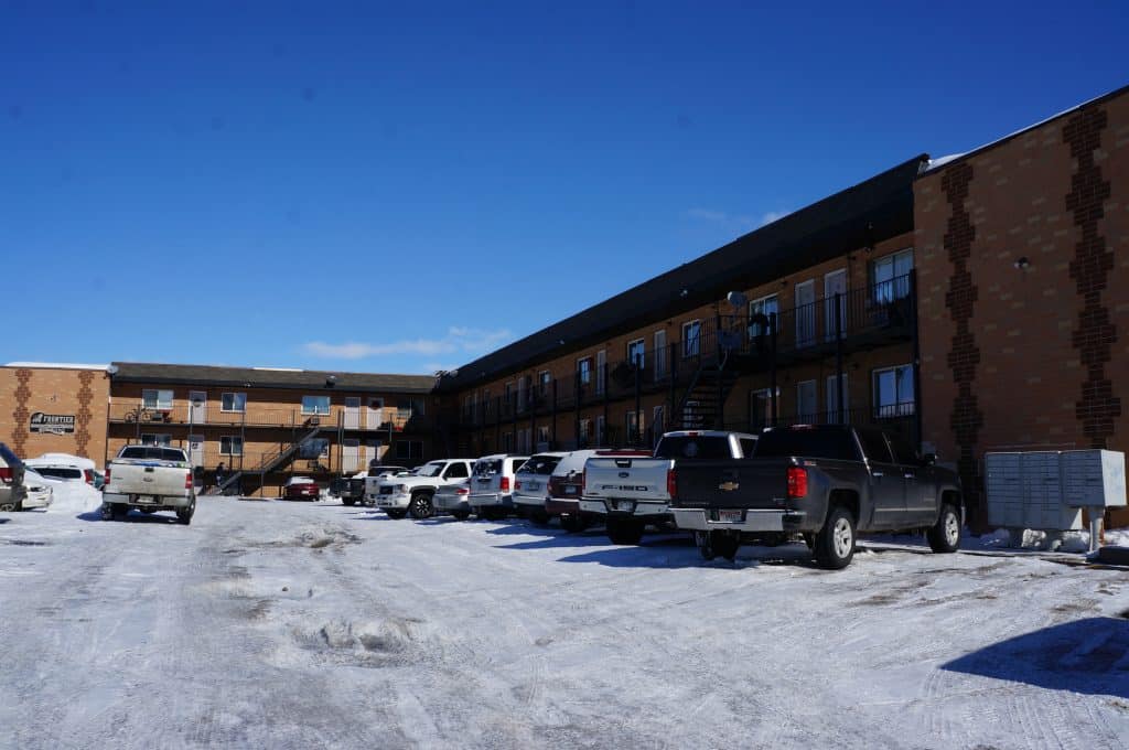 Tenants at Frontier Apartments go without heat while reporting a host