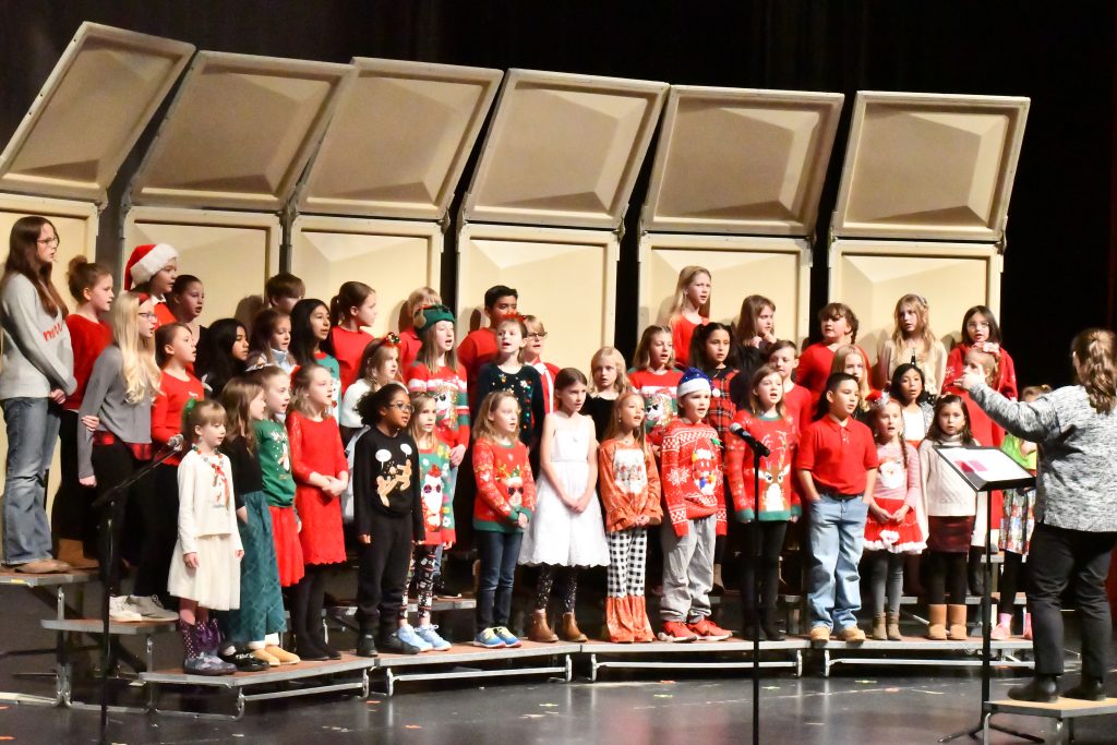 Young singers show spirit in Moffat County holiday concert - Vimarsana News