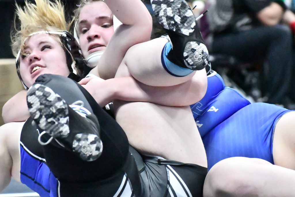 Moffat County wrestlers advance after 1st day at state - Vimarsana News