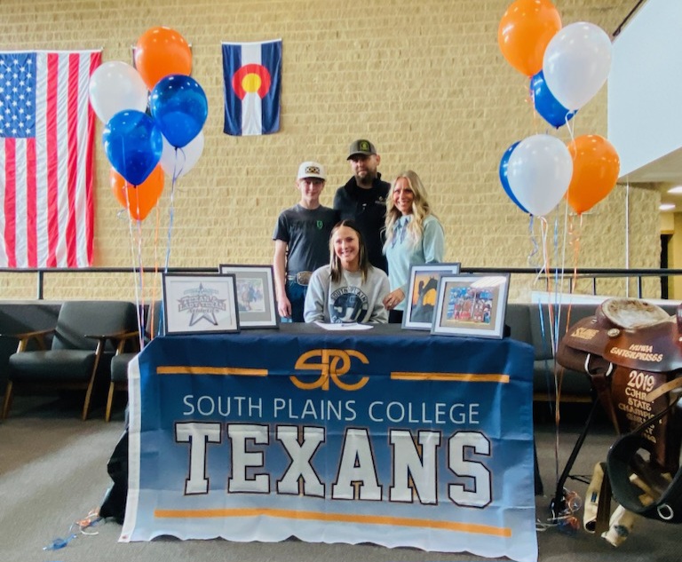 Moffat County cowgirl Katie Jo Knez signs with Texas college rodeo team