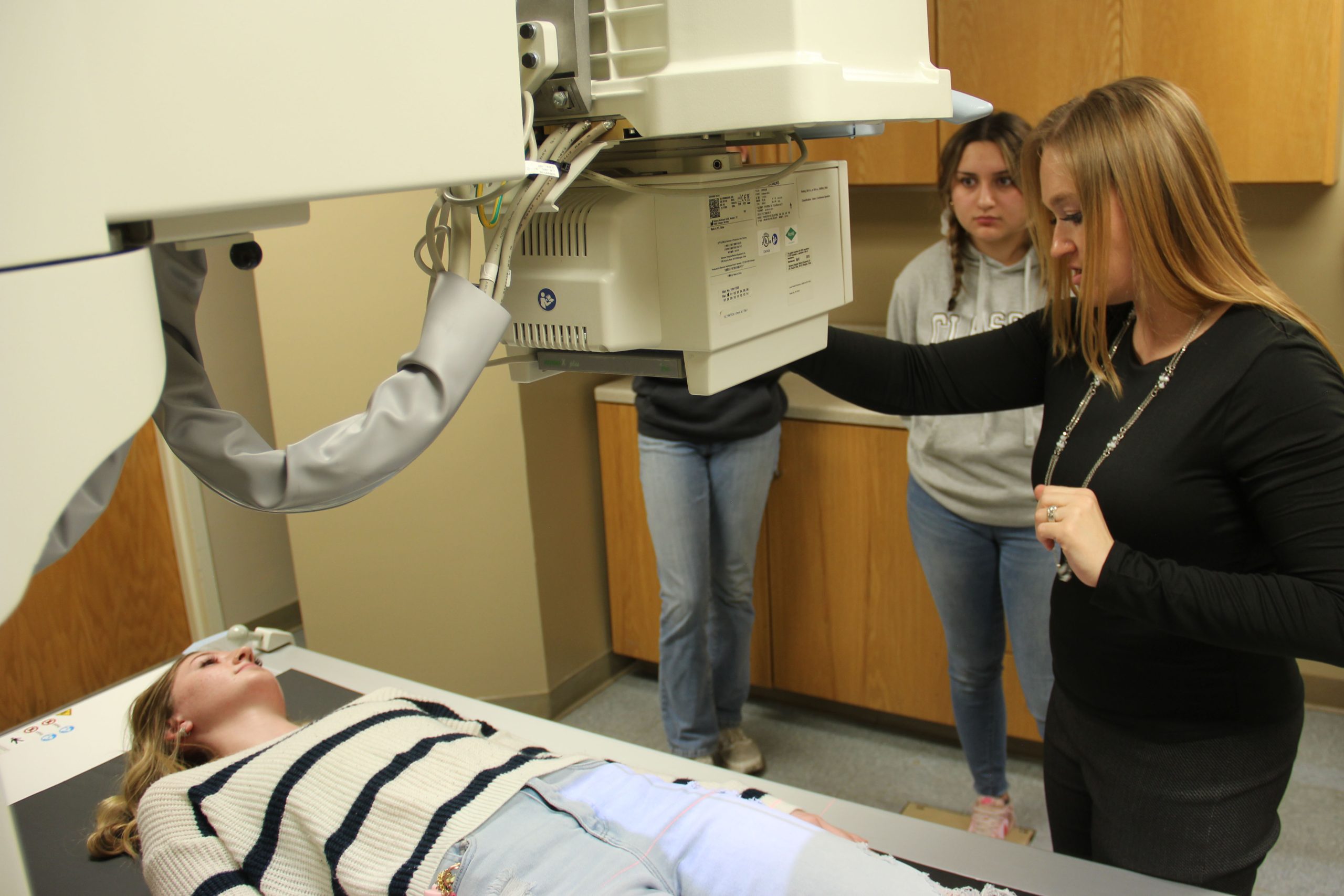 Rad Tech Collage Training your own: Area hospitals, clinics support new ‘rad tech ...