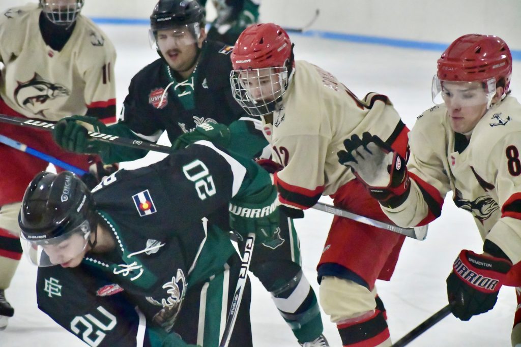 Colorado Fighting Elk battling in new season, heading to Las Vegas Showcase