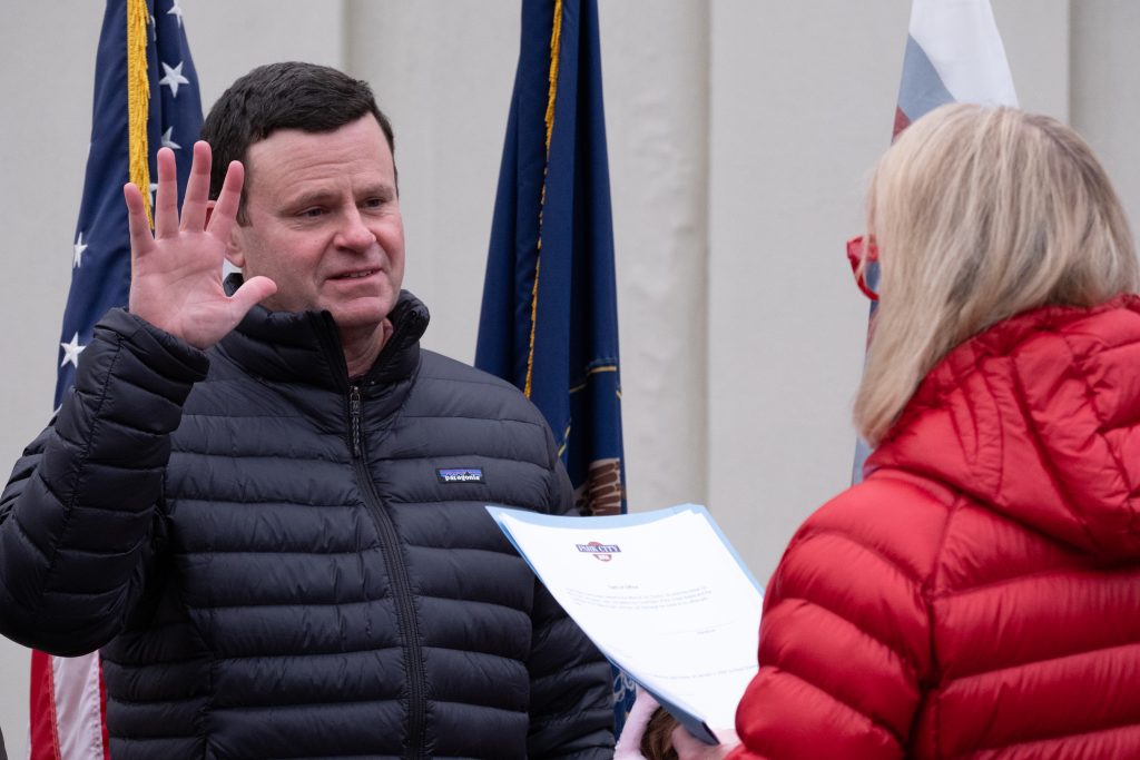 Park City official declares COVID 'over' before clarifying later he was talking about pandemic phase - Vimarsana News