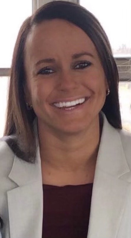 Softball veteran Ashley Manusos leads the Miners - Vimarsana News