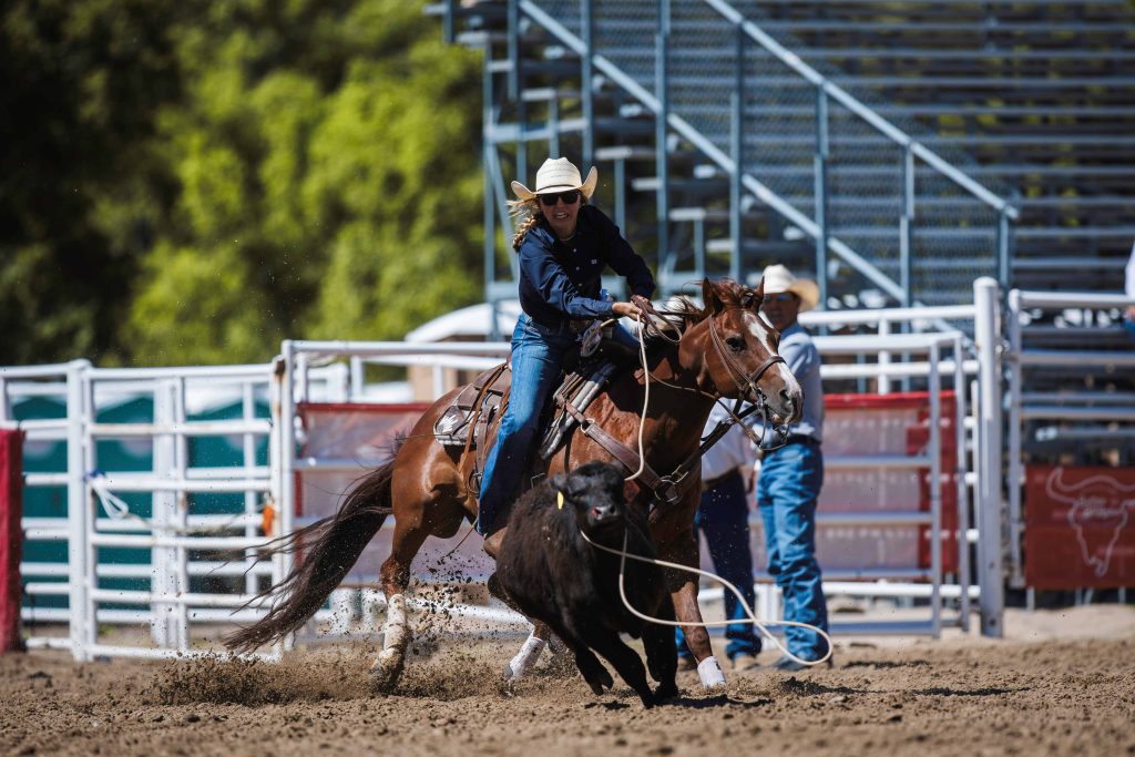 Nebraska cowboy wins third title at Buffalo Bill Rodeo
