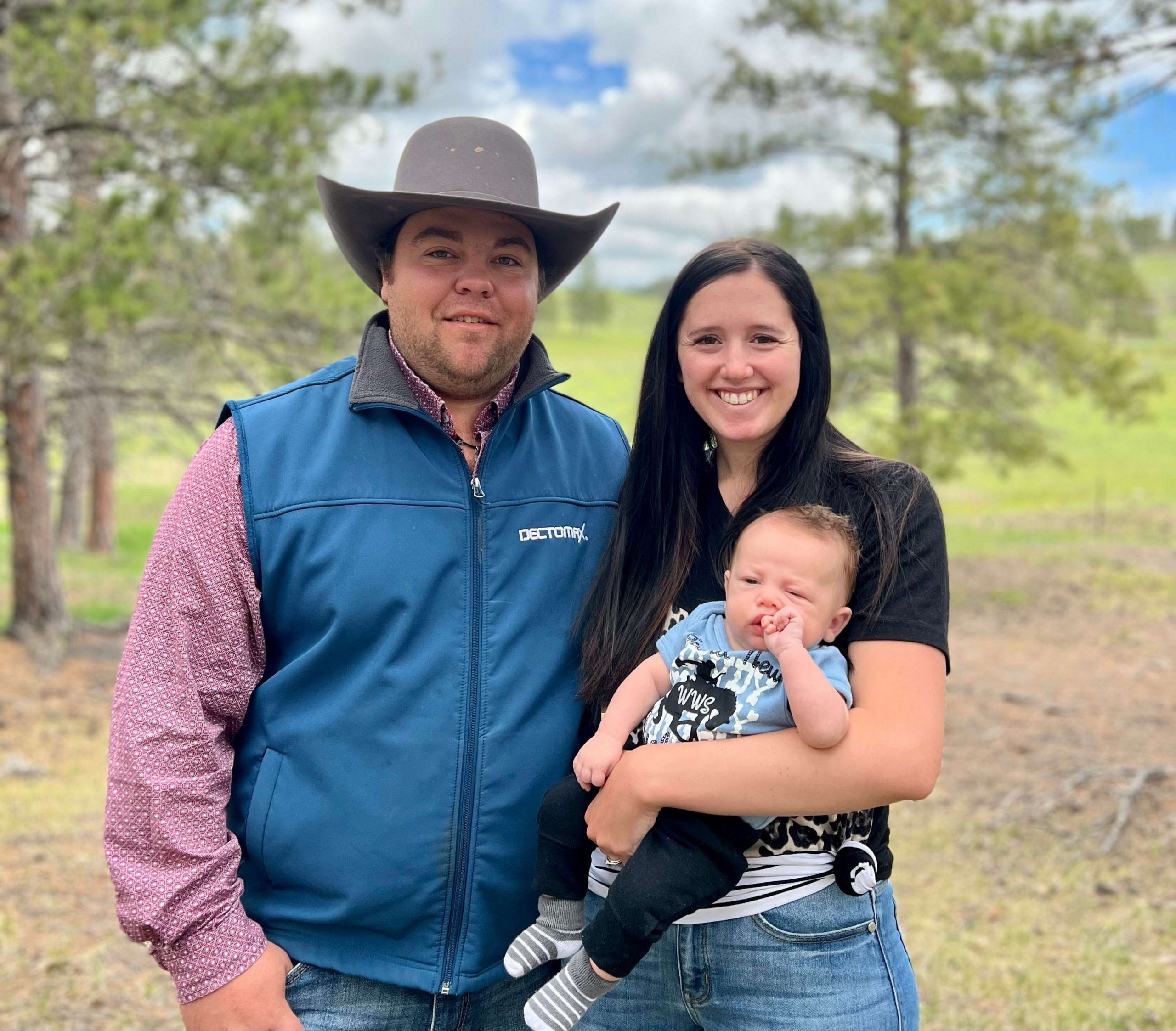 Snooks, Deveraux buy Buffalo Livestock Auction