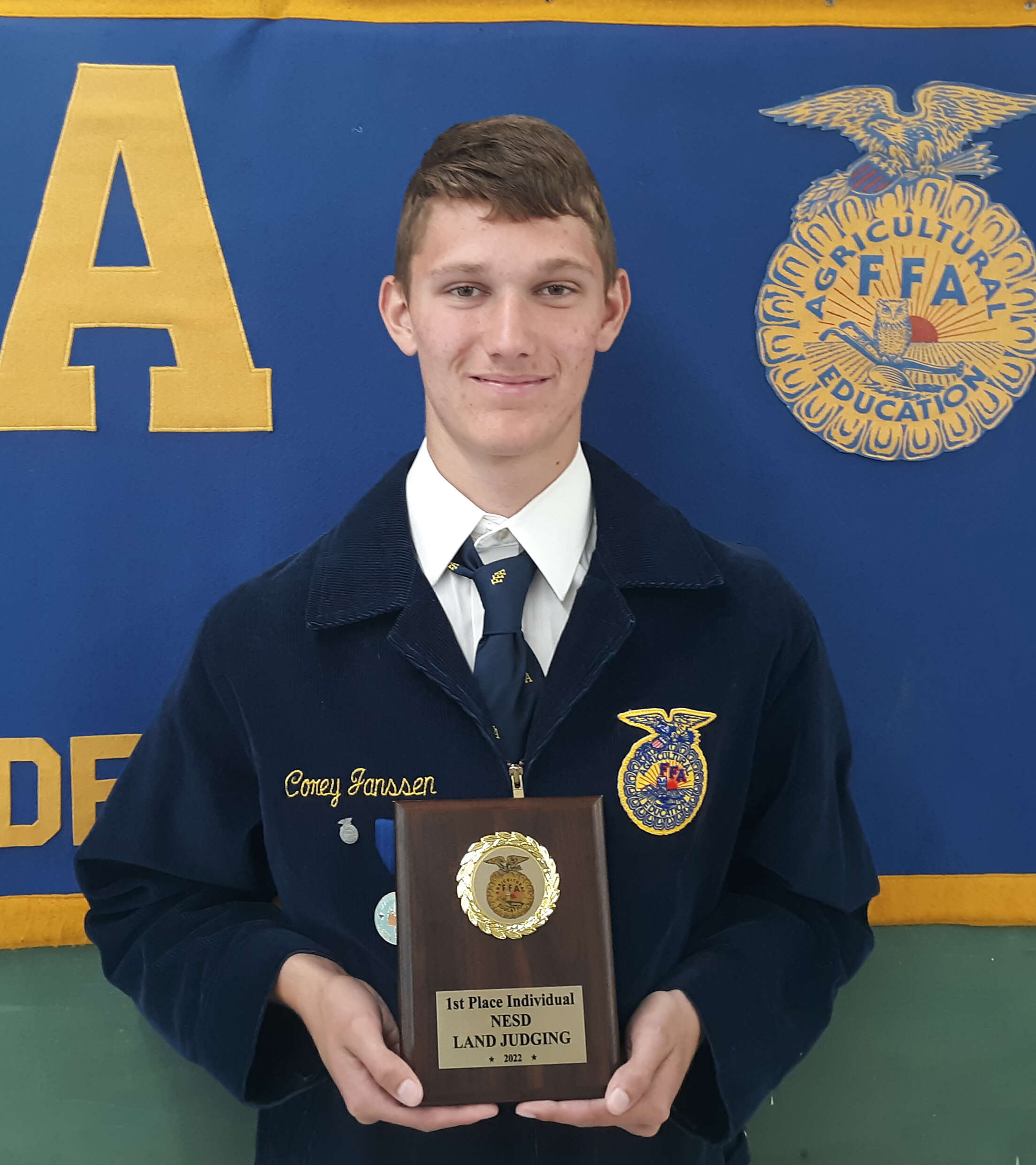 FFA Regional Land Judging Winners Receive Scholarships | TSLN.com