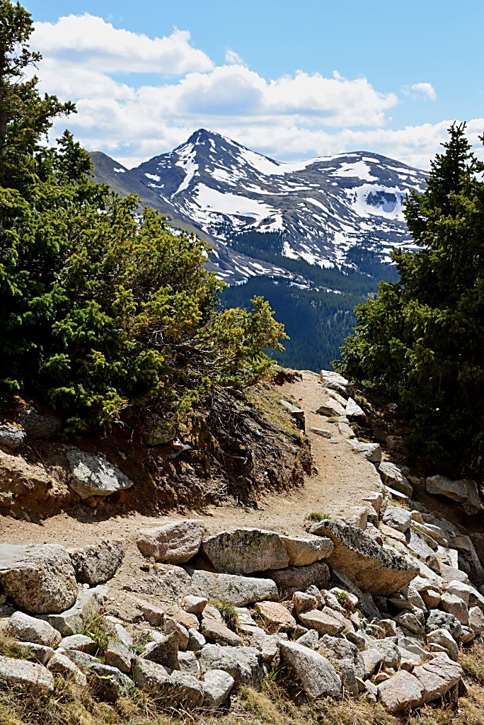 Stunning vistas from 14er Mount Yale in the heart of the Collegiate