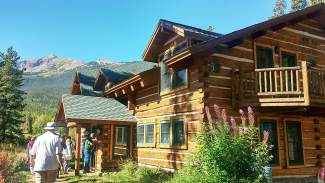 The Ophir Lidge sits next to Bill's Lake, built by damming by Bill Thomas.
