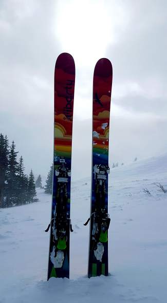 High Gear: 2015-16 Liberty Origin and Liberty Envy skis