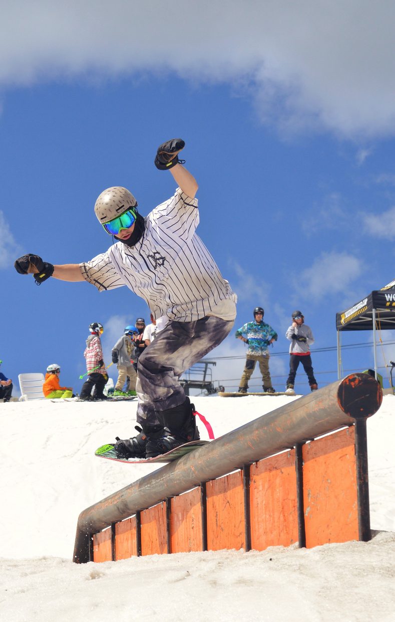 Jibs, jumps and Torstein Horgmo at the Woodward Copper summer snow