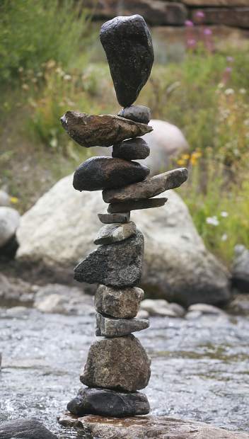 Weight Rocks Arts Artist Michael Grab balances rocks using only gravity as “glue ...