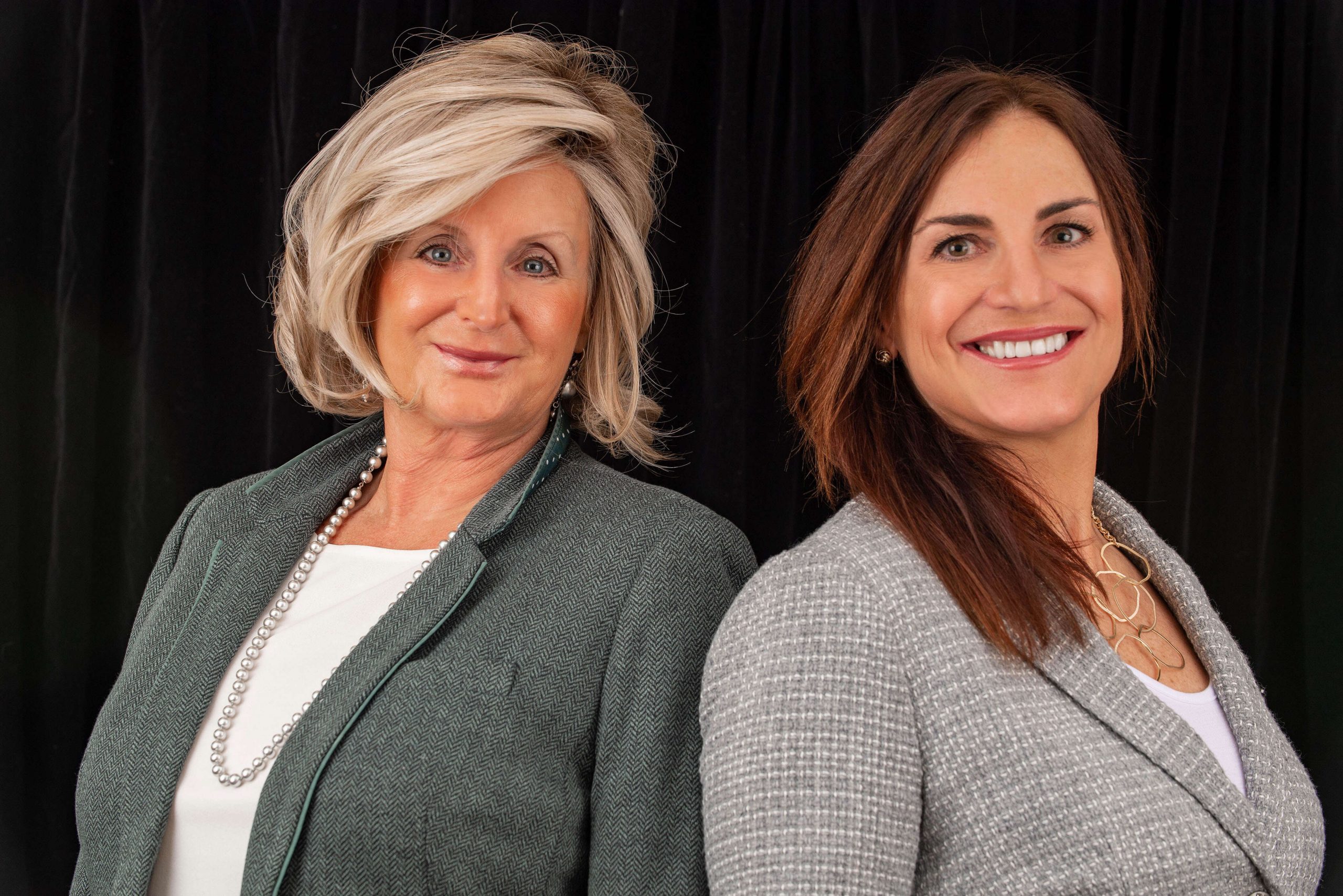 Breckenridge agents receive real estate sales award