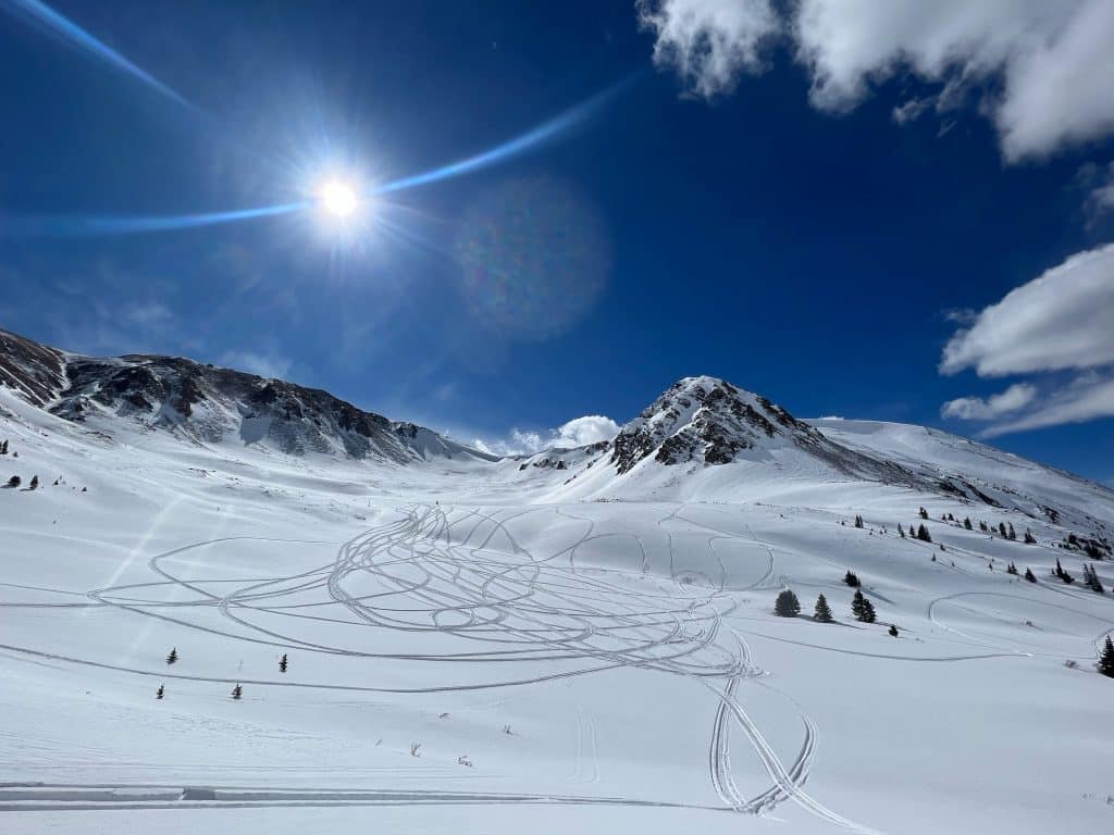 New 911 tech could make it easier to find injured, lost backcountry skiers - Vimarsana News