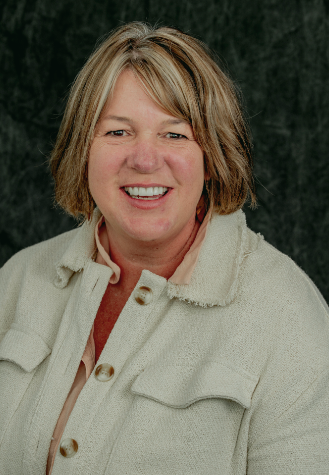 Kate Hudnut steps down as Summit Board of Education president, will