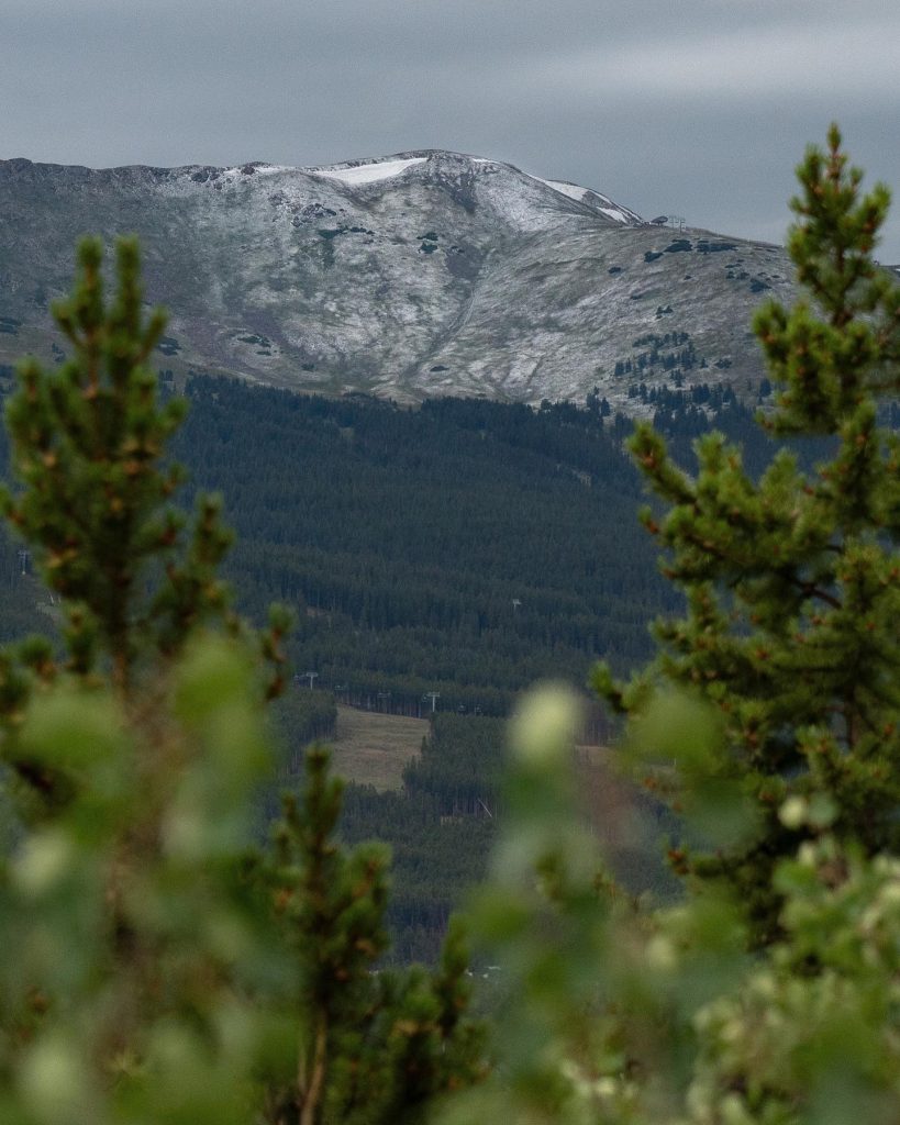 PHOTOS: Colorado Ski Resort gets first sign of winter | SummitDaily.com