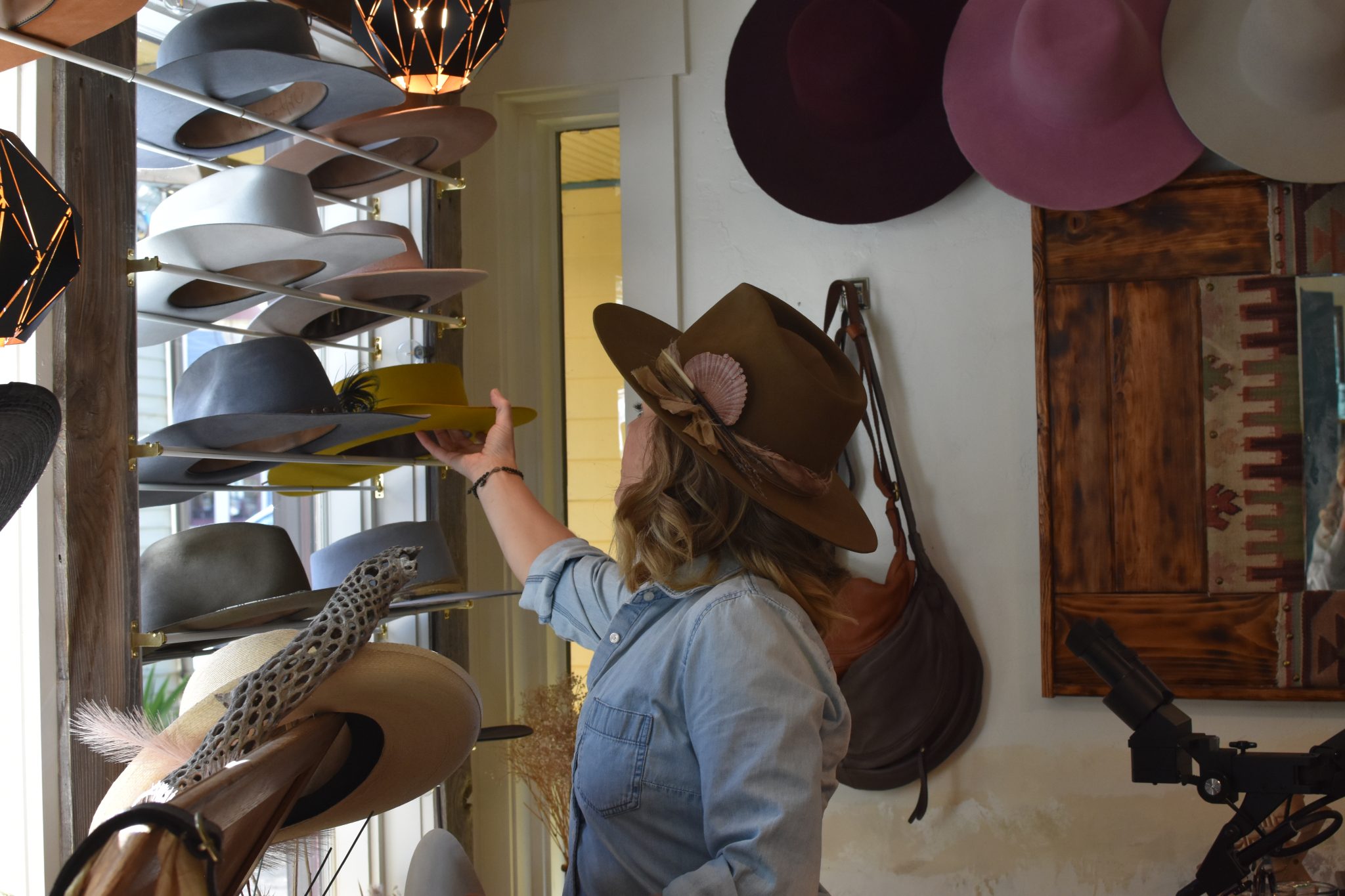 Midsommar Hat Co. sets up in Breckenridge offering readytowear
