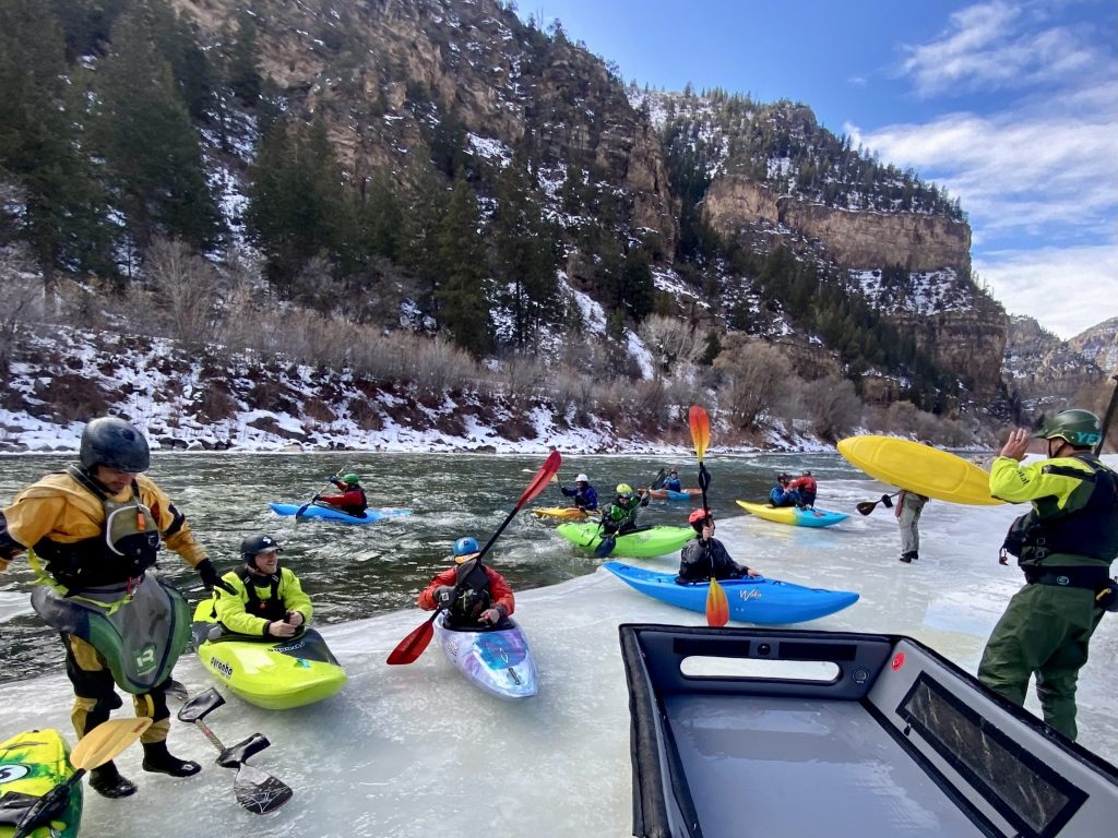 Paddlers celebrate New Year's Day on the Colorado River in Glenwood Canyon - Vimarsana News