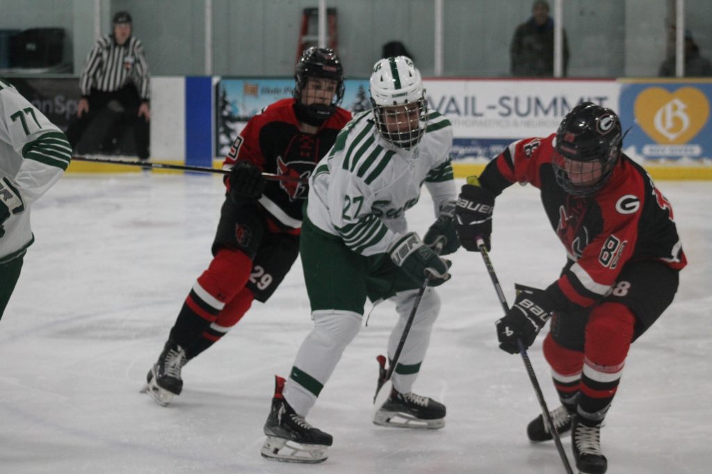 Summit hockey drops to 1–6 after challenging start against mountain and Front Range foes