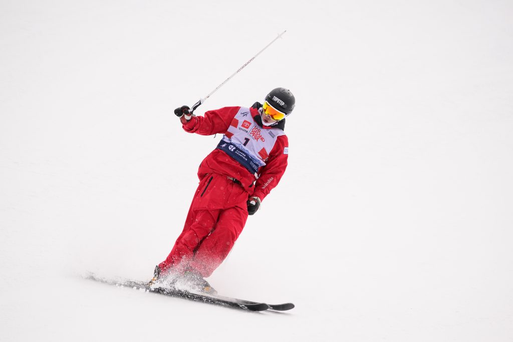 Aspen's Alex Ferreira seals 3rd-straight Copper title, Atkin wins