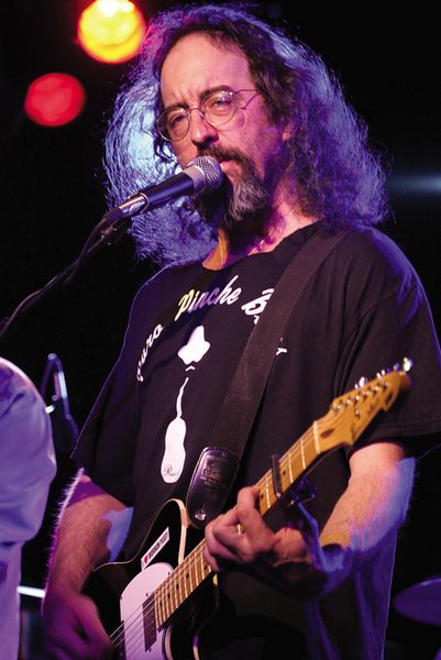 james mcmurtry red dress James McMurtry Plays Nashville Show in Drag, Protesting Tennessee Law