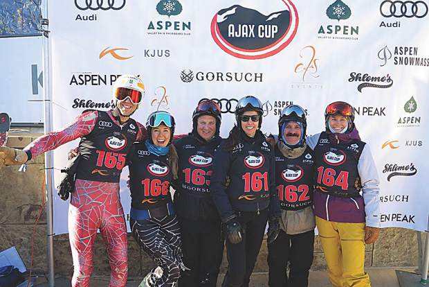 Team Caribou Club's ringers - Jake Down, Katie Ryan, Maleka Vrana, Scotty Sherry, Todd Threlkeld and Kersten Bendl.
