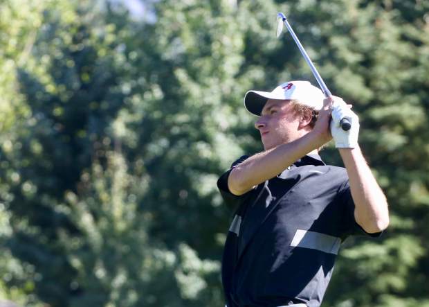 Aspen High School senior Jack Pevny tees off on the 17th hole at the Class 3A golf regional on Wednesday, Sept. 25, 2019, at Aspen Golf Club. (Photo by Austin Colbert/The Aspen Times)