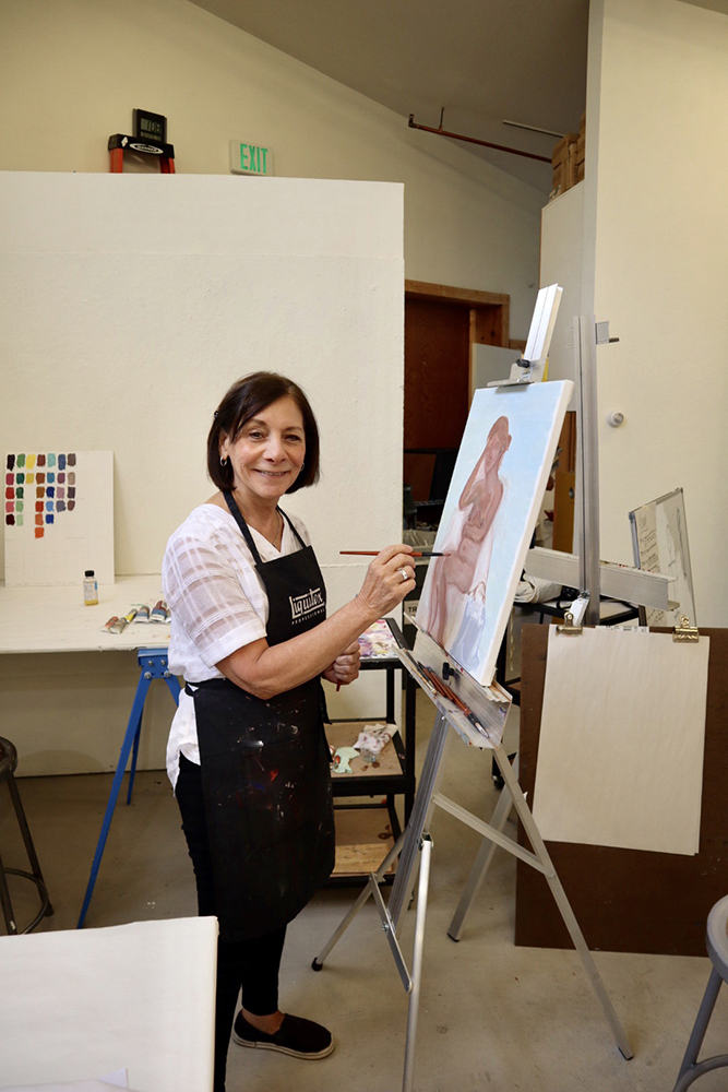 Artiste Rose Roberts at a painting workshop at Anderson Ranch in August.