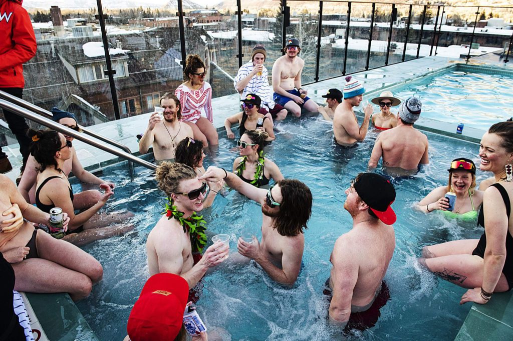 Après-ski: Your guide to the best after-skiing spots in Aspen and Snowmass - Vimarsana News