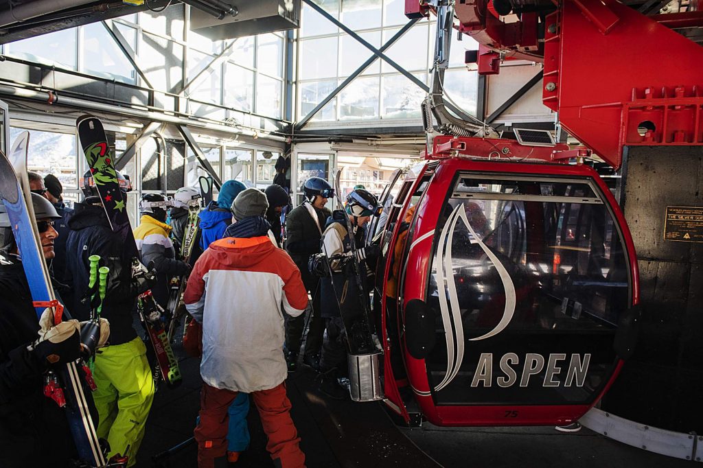 Colorado releases COVID-19 guidelines for Aspen and other state ski