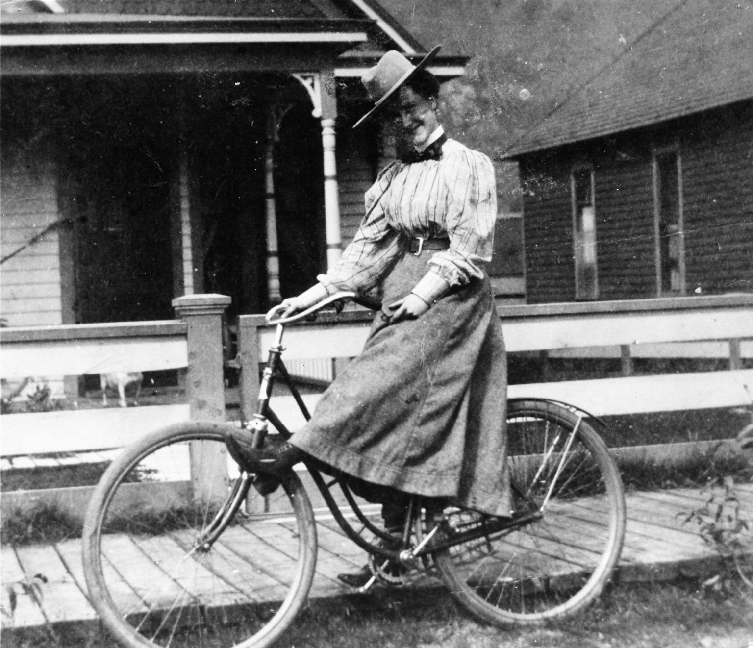 Aspen History Insuring ‘Bicycle Girls’