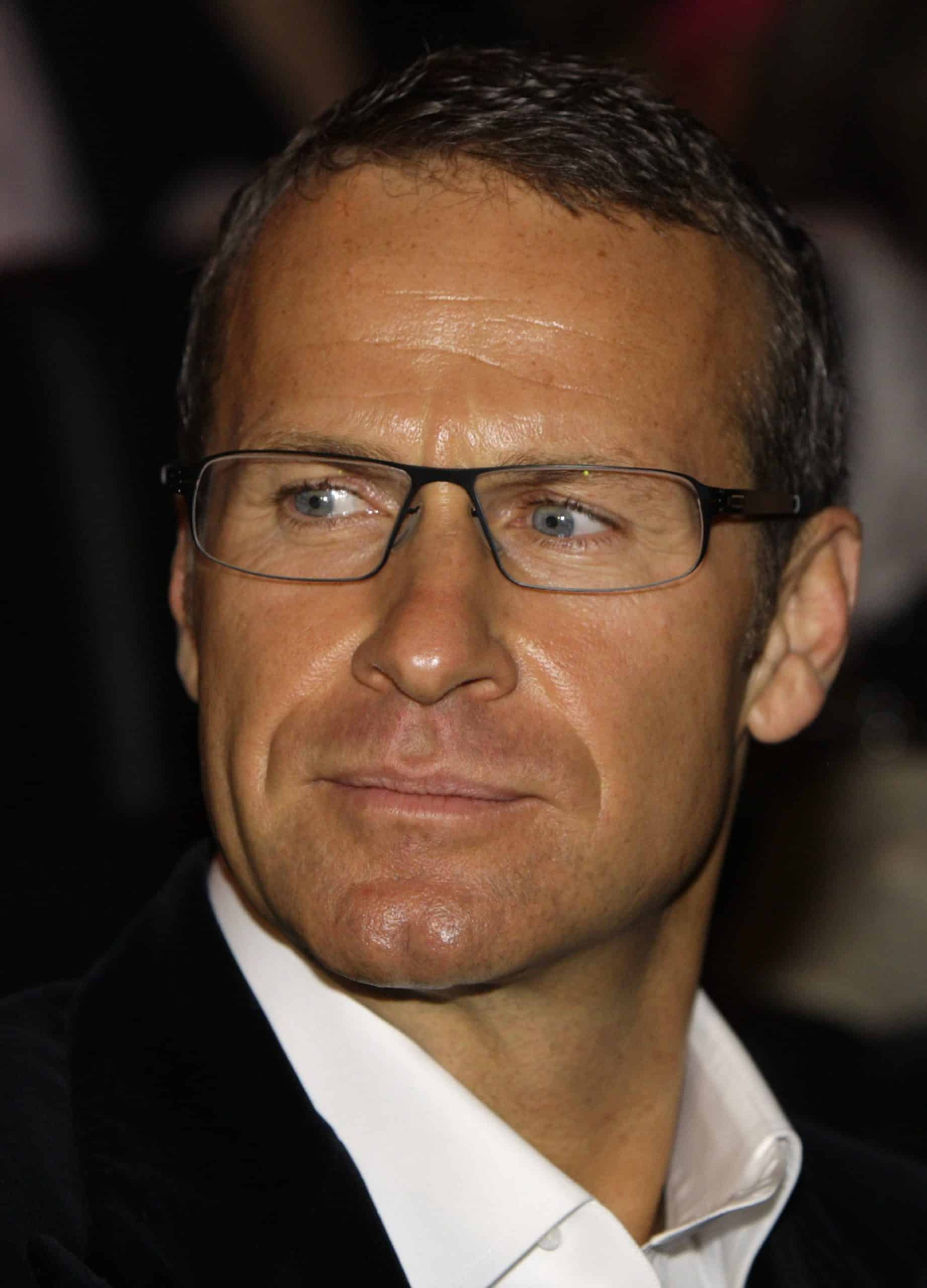 Доронин олигарх. Доронин олигарх. Dkflbckfd lhjyby. Доронин олигарх. Доронин капитал групп.