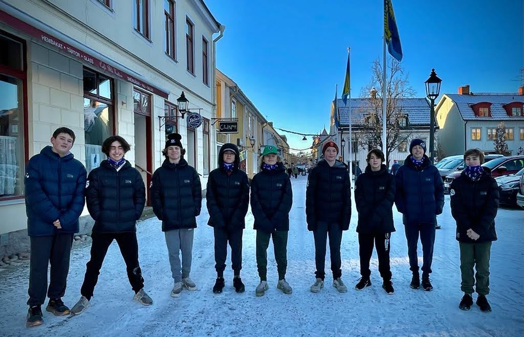 Aspen Junior Hockey kids experience hockey overseas during winter break