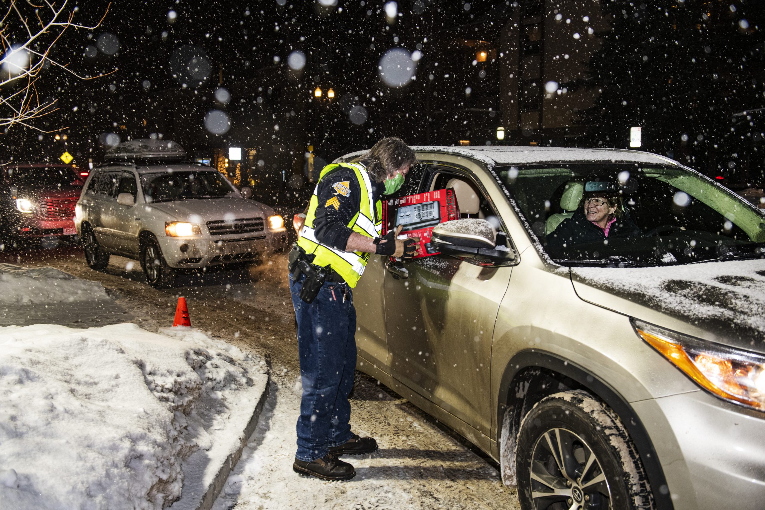 Hundreds line up for space-heater distribution in Aspen after day-long gas  outage | AspenTimes.com