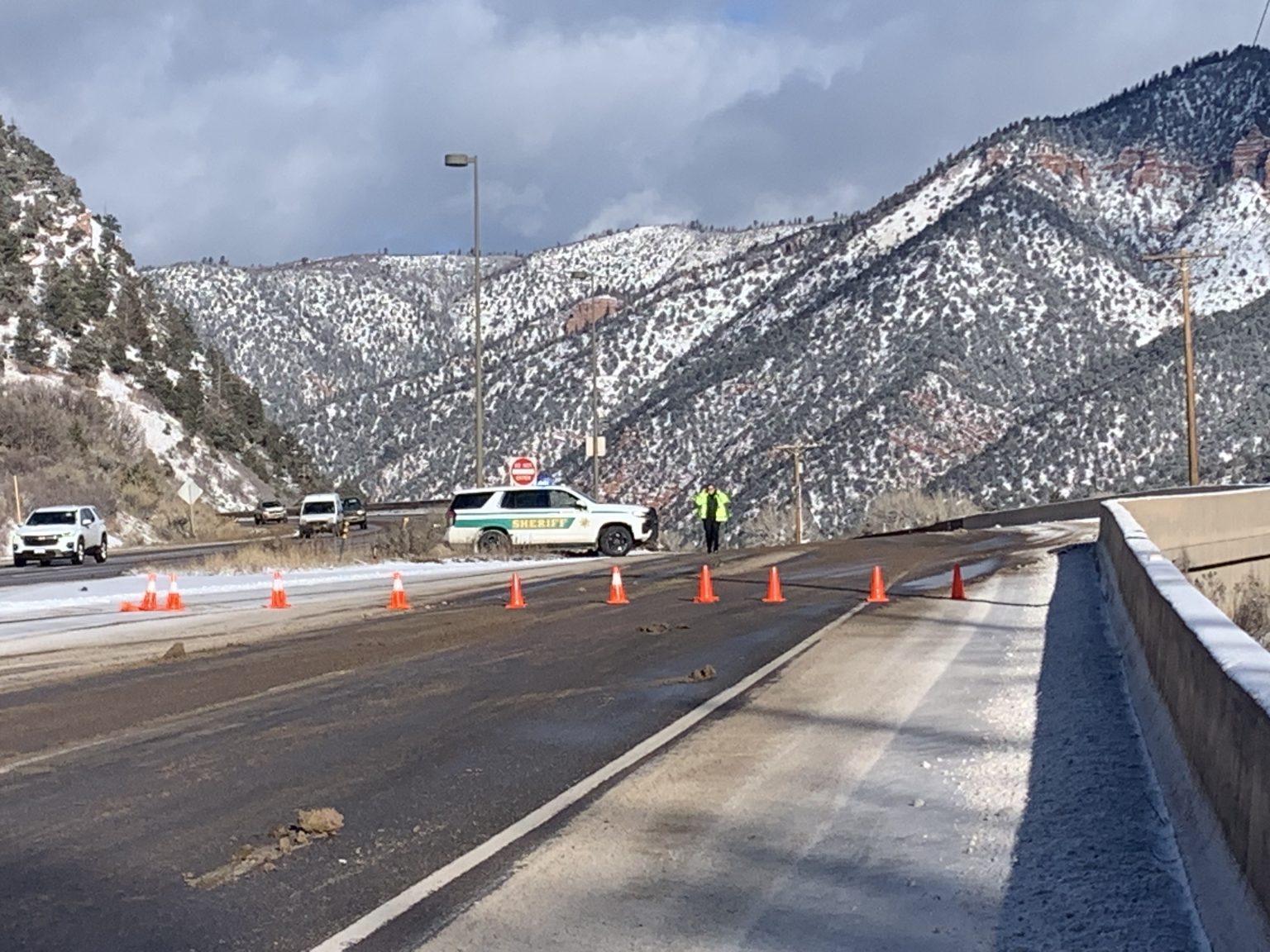 UPDATE Hwy 82 westbound in Snowmass Canyon open following vehicle