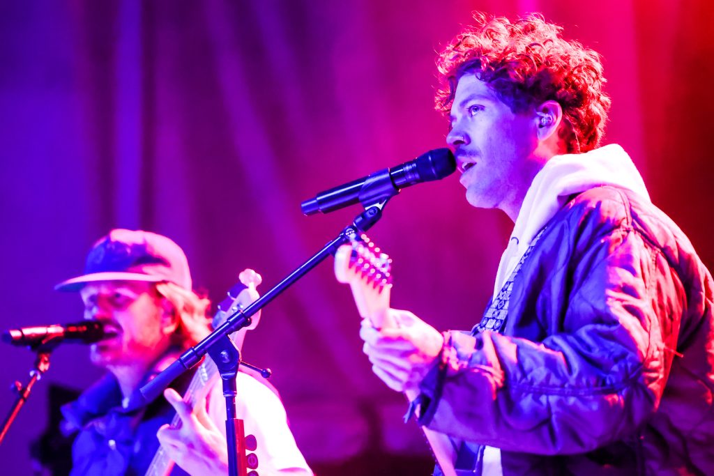 PHOTOS: Bud Light Hi-Fi Concert Series and night skiing return to Aspen - Vimarsana News