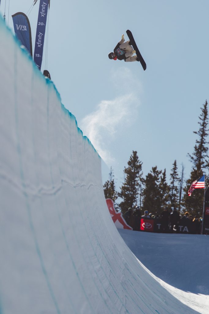 Japan's Hirano and Shimizu crowned snowboard pipe champs at Copper