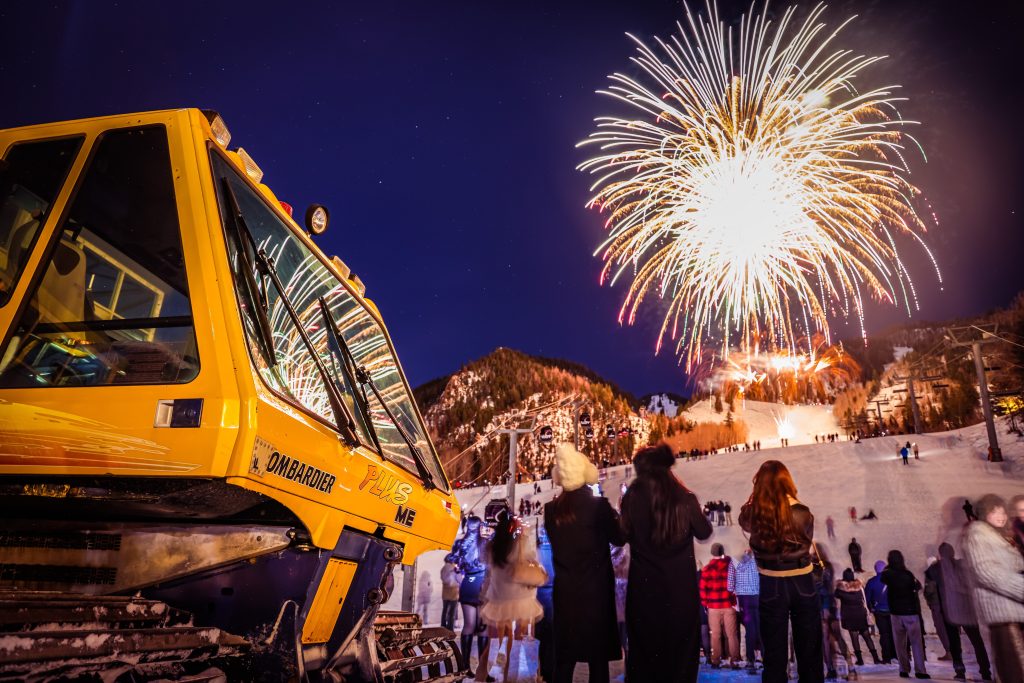 PHOTOS: Fireworks help bring the New Year to Aspen Mountain