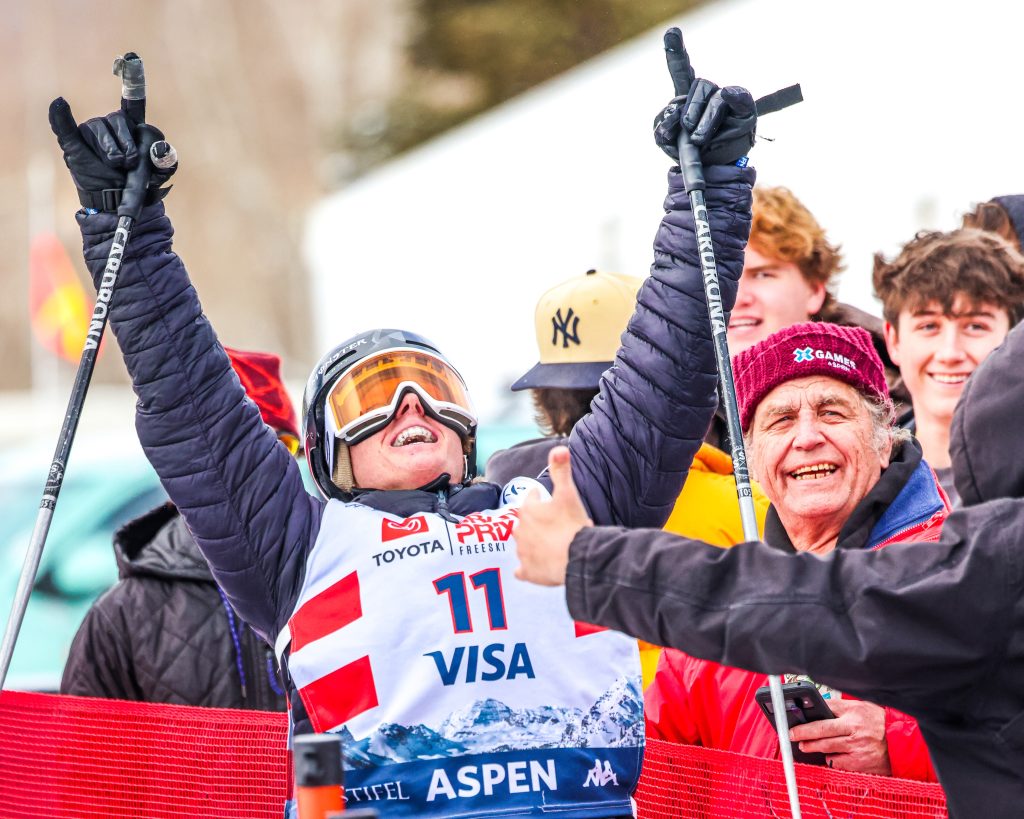 Aspen’s Geiser a surprise Grand Prix finalist as Ferreira cruises in halfpipe ski qualifying