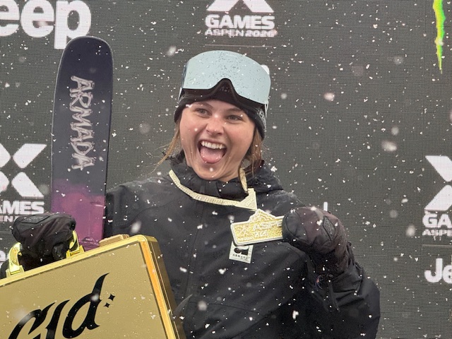 The future is female: Brookes, Hamill dominate slopestyle, knuckle