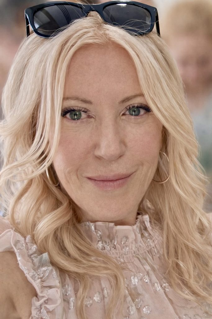 Peak Glam: Raving about Reykjavik