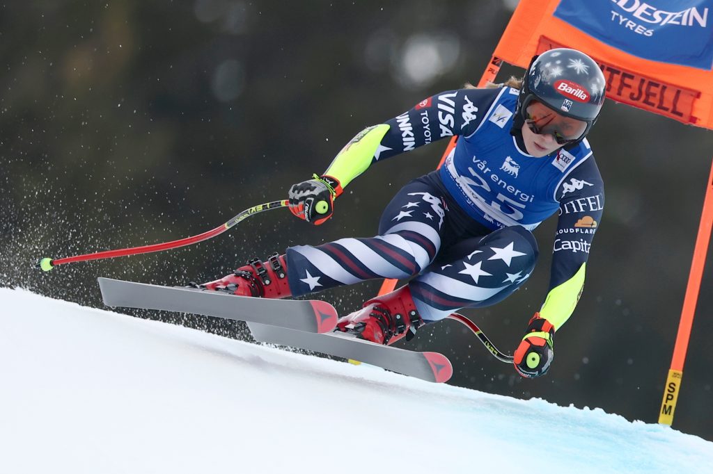 Shiffrin finishes 22nd in World Cup finals super-G as German skier cuts into her overall lead