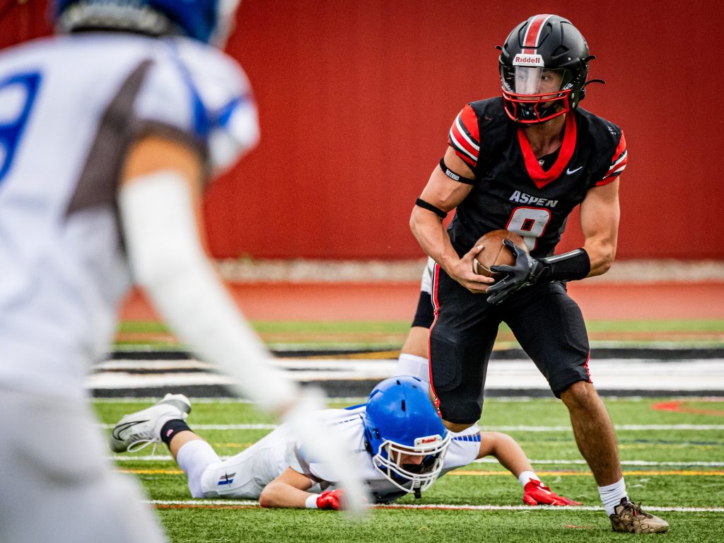 Preps: Aspen football beats Lyman (with photos) while volleyball continues to dominate