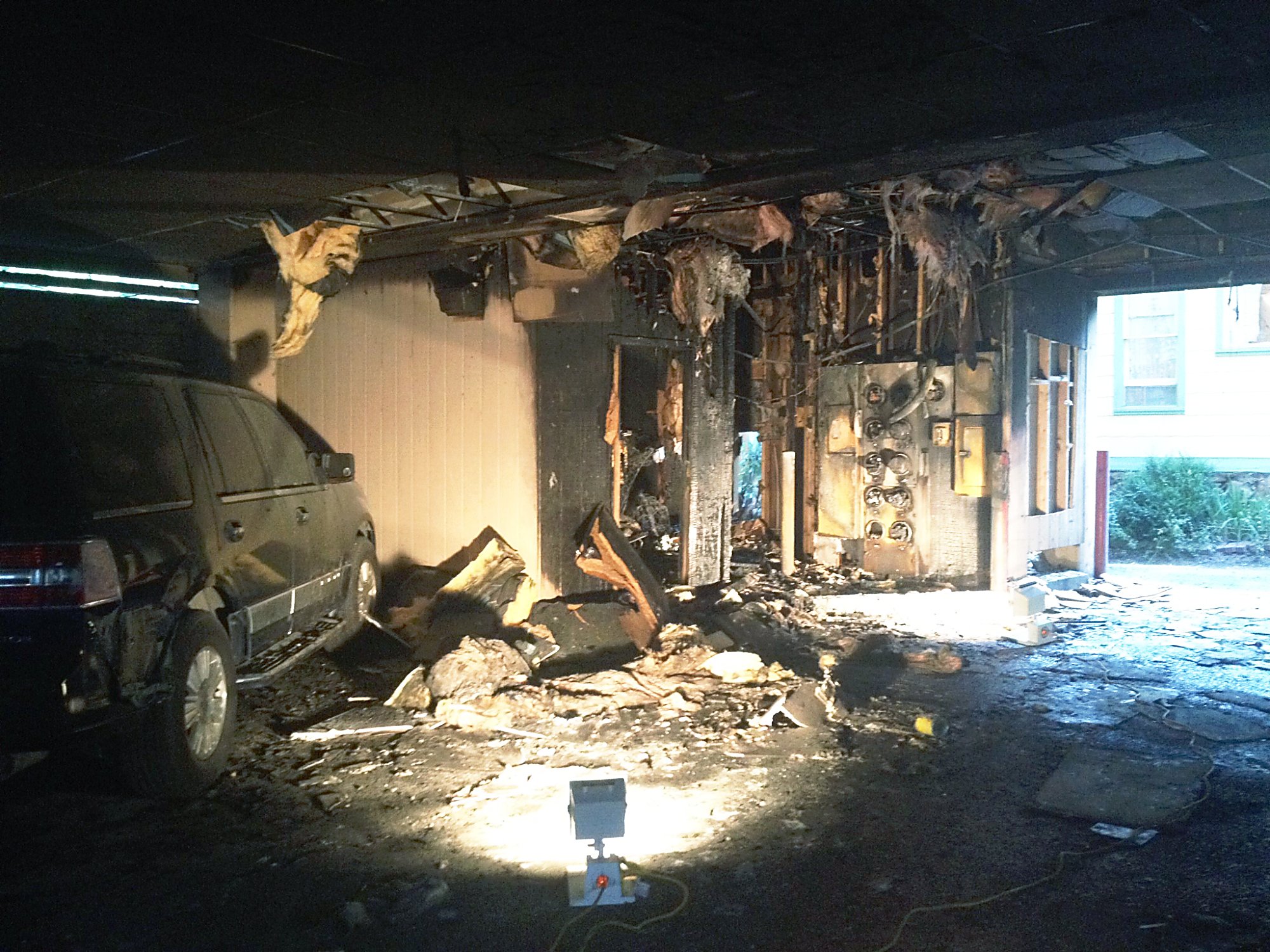Fire displaces residents of Blake Ave. apartment building ...