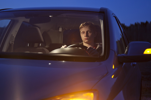 teen driving at night