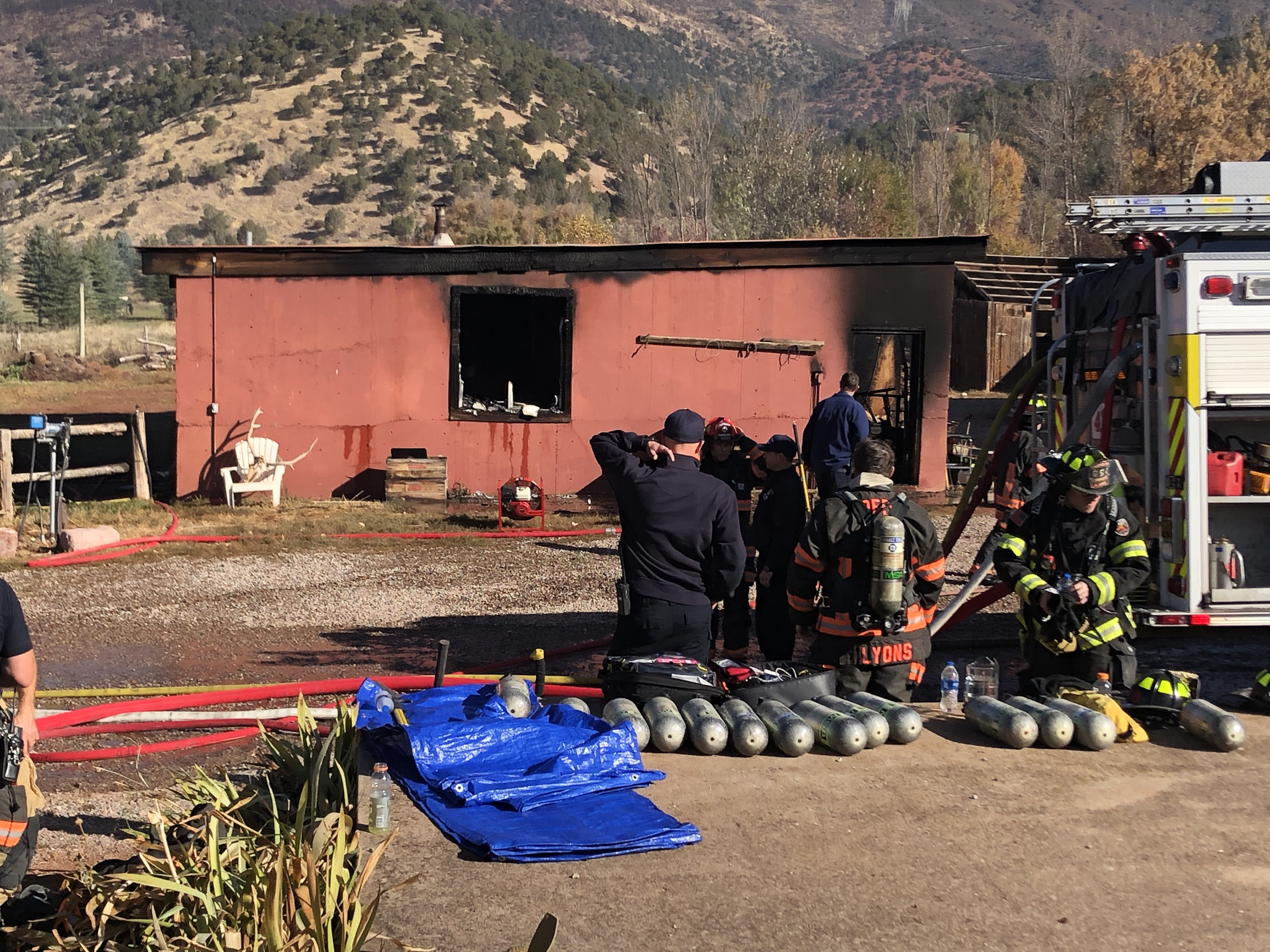 Basalt fire sends shells flying, destroys building | PostIndependent.com