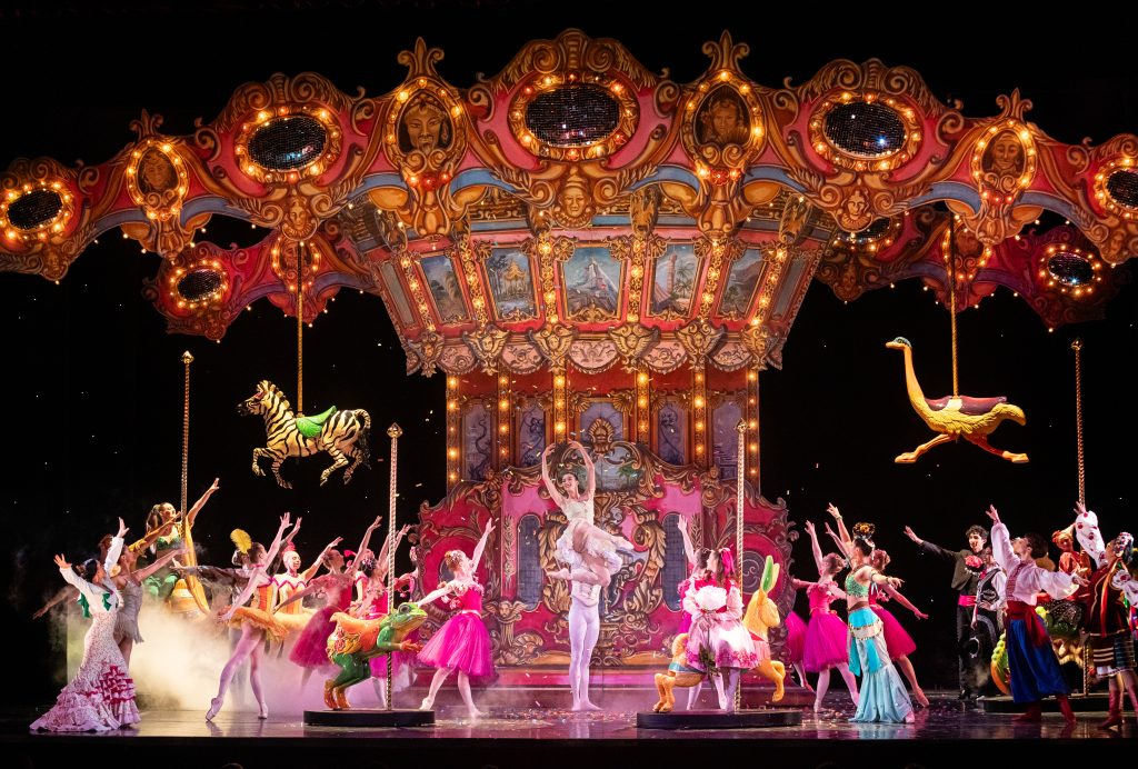 Professional dancers return to Aspen to perform in 'The Nutcracker' - Vimarsana News